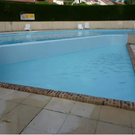 Au Bord Du * Saint-Gérons